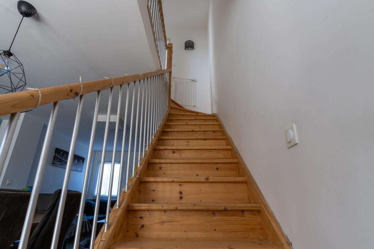 Maison récente de 80 m² avec grande pièce de vie, et sans travaux - photo 8