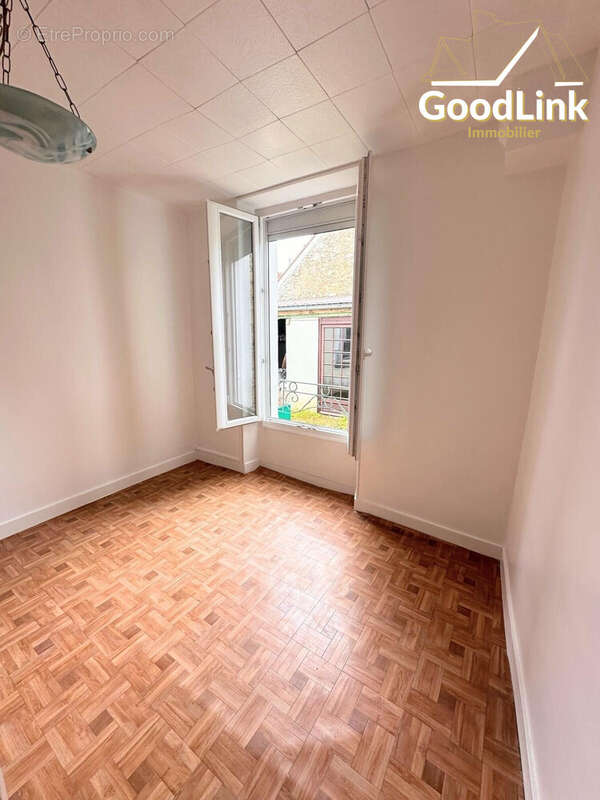 Maison 44 m² à Dammarie-Les-Lys  - photo 3
