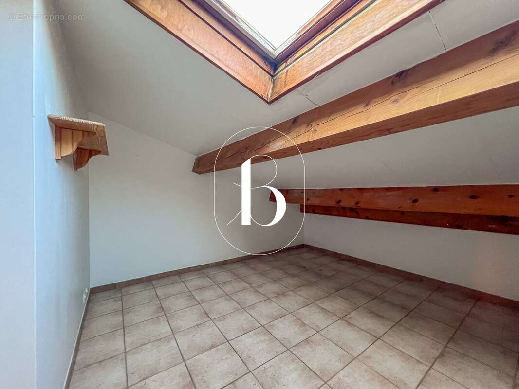 Maison à GOUDARGUES