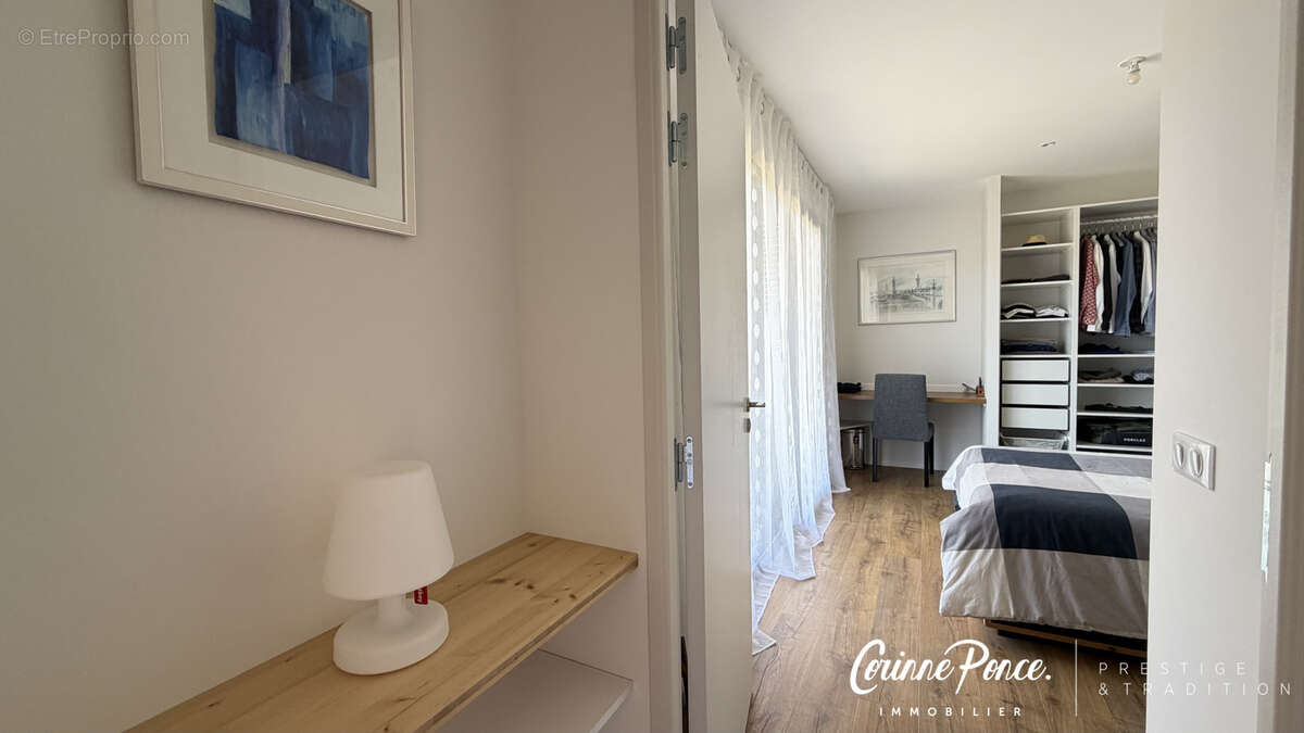 Nimes centre quartier residentiel appartement/maison de ville 135 m2 loi carrez 200 m2 habitables garage terra - photo 9