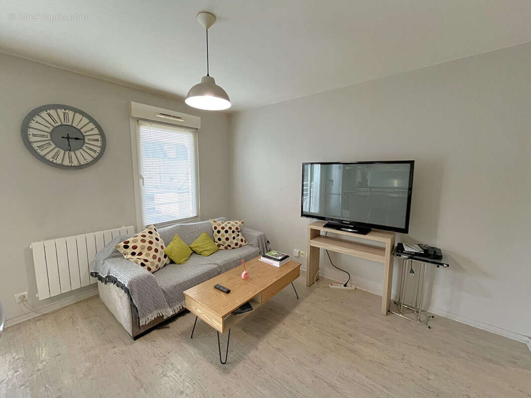 Appartement à BRIE-COMTE-ROBERT