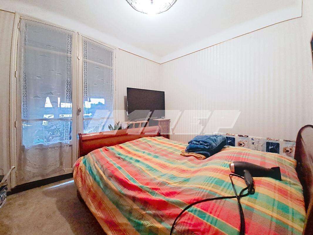 Appartement à MARSEILLE-9E