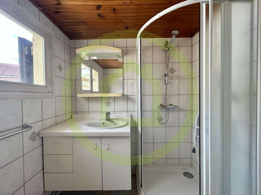 Maison à JOUDREVILLE