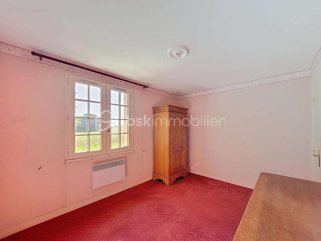 Maison à MONTFARVILLE