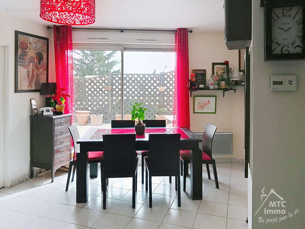 Appartement à VAULX-EN-VELIN