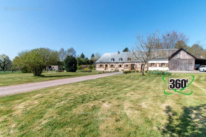 Maison à AUBRY-LE-PANTHOU