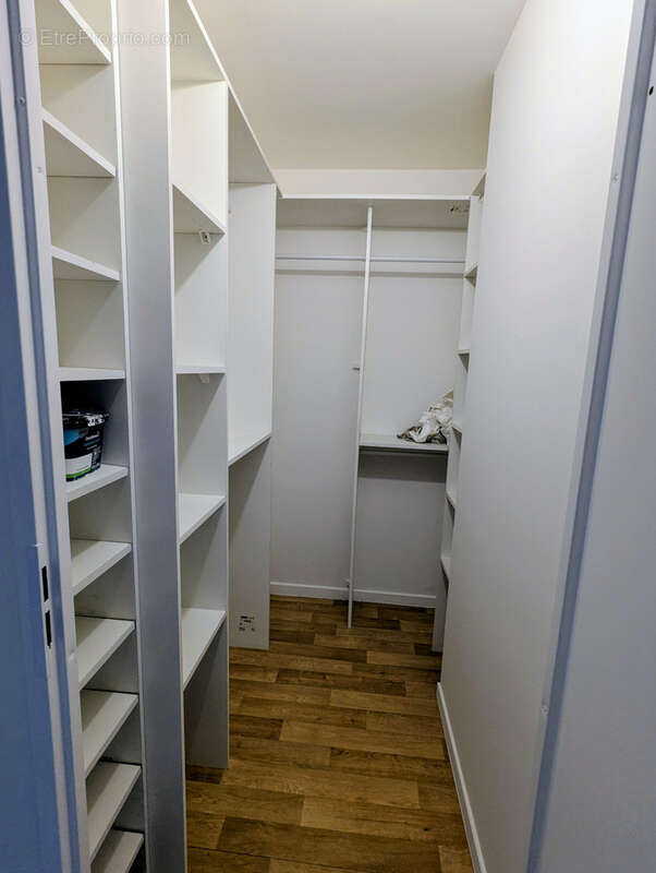 Appartement à VAUREAL