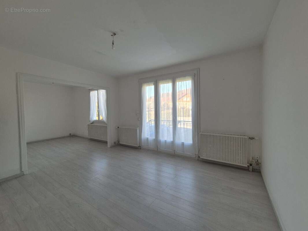 Maison à FOUCHERANS