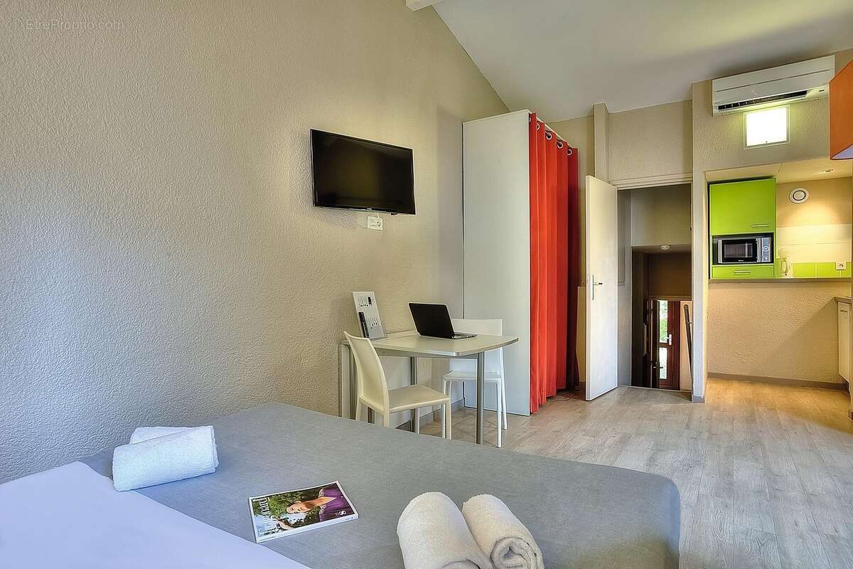 Appartement à LA COLLE-SUR-LOUP