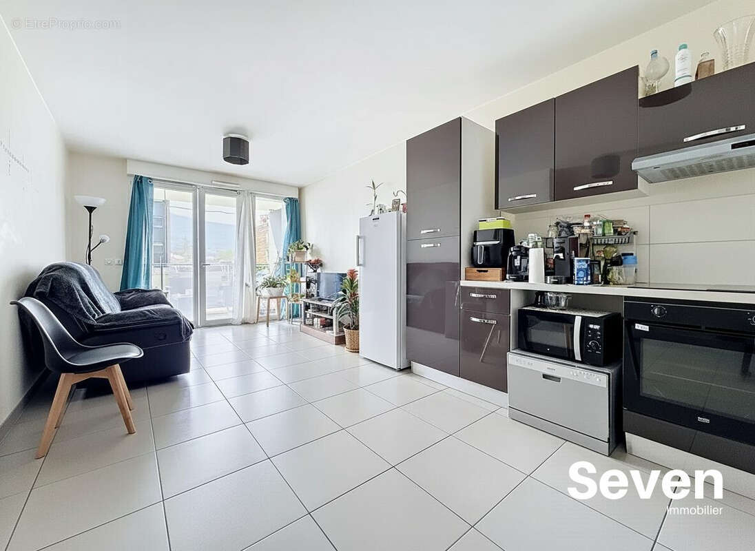 Appartement 41 m² à Echirolles  - photo 3