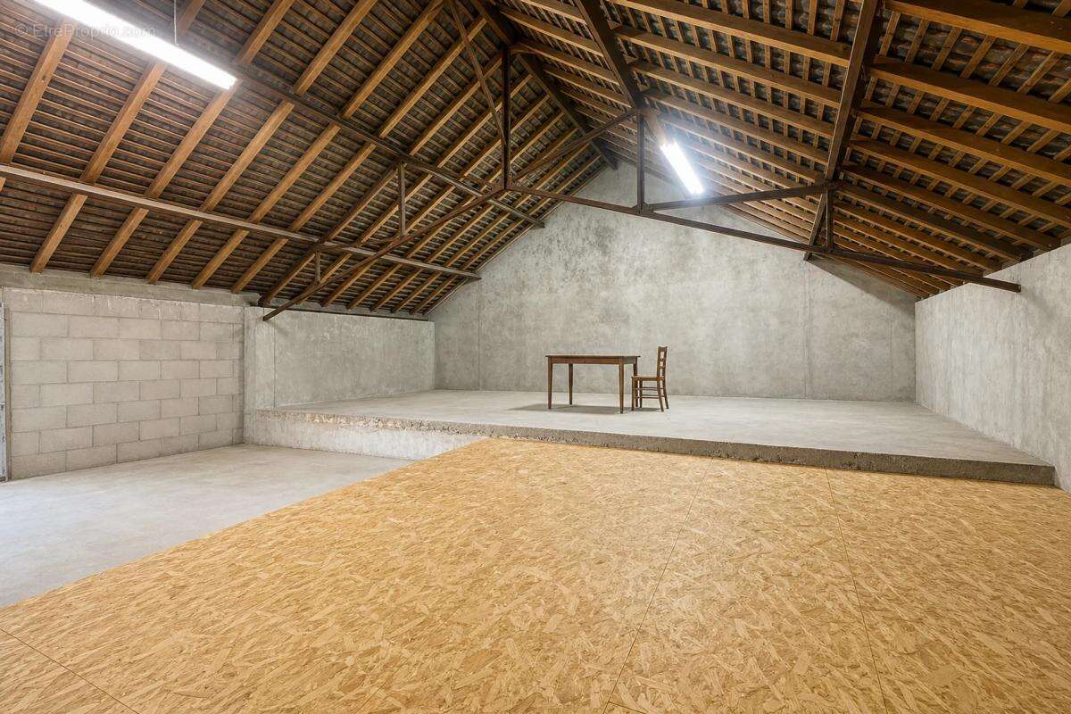 A saisir somptueuse maison de 8 pièces de 201 m² à Auxy !! - photo 28