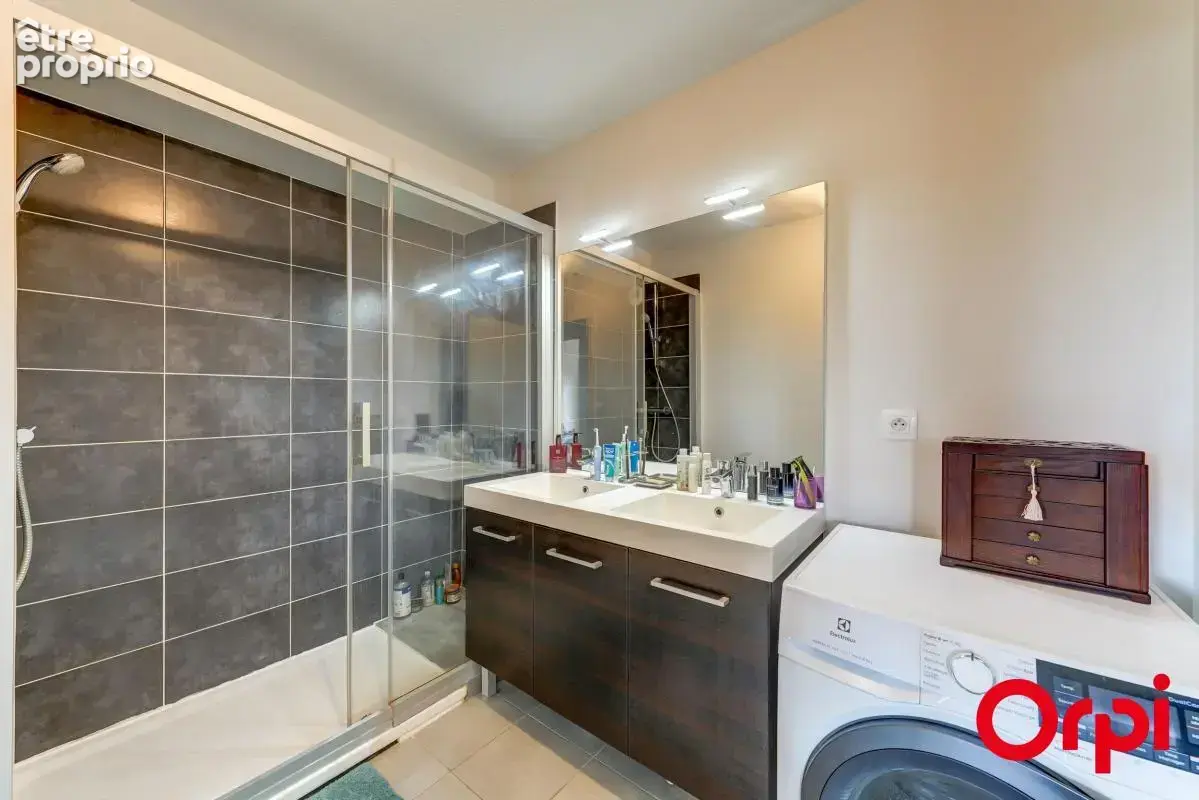 Appartement À Vendre - photo 12