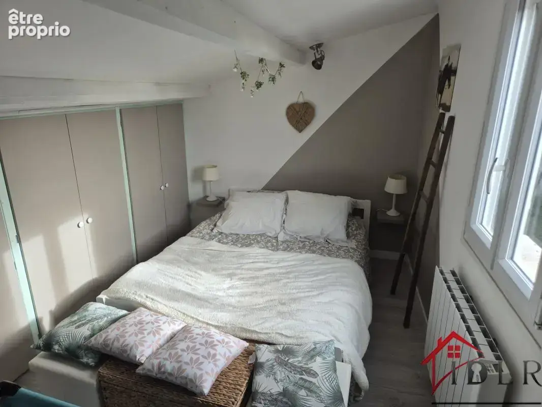 AMBRIERES, maison principale de 94m2 avec maison indépendant - photo 9