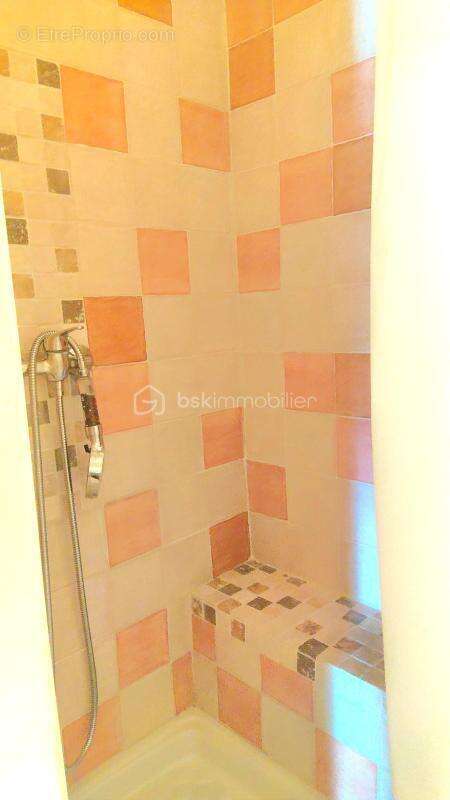 Appartement à SAINT-ETIENNE-LES-ORGUES