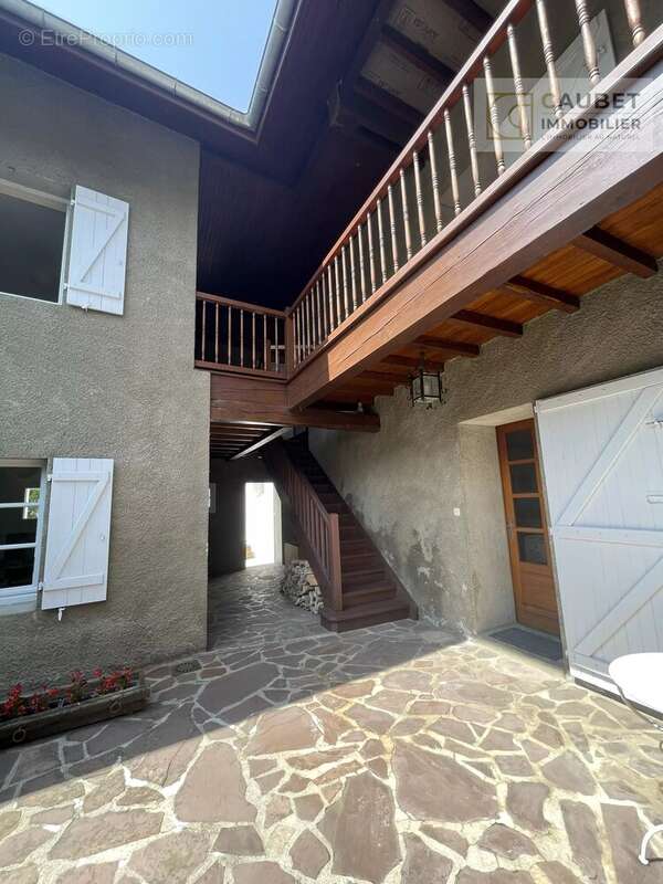 Maison à CAMPAN