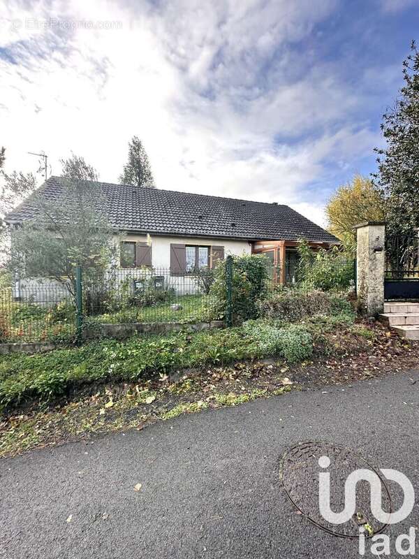 Photo 2 - Maison à CAMBLAIN-CHATELAIN