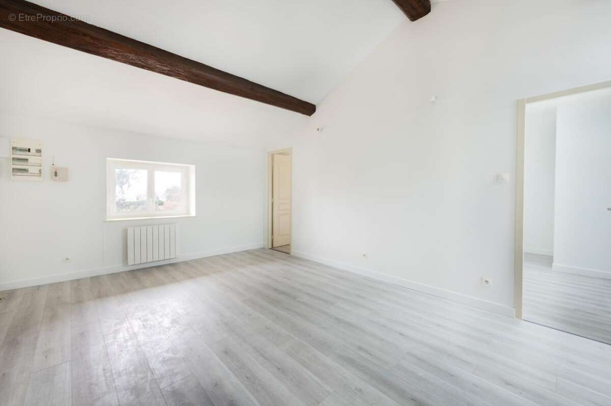 Appartement à FRANCHEVILLE