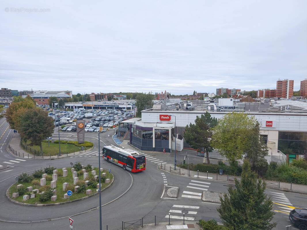 Commerce à VILLENEUVE-D'ASCQ
