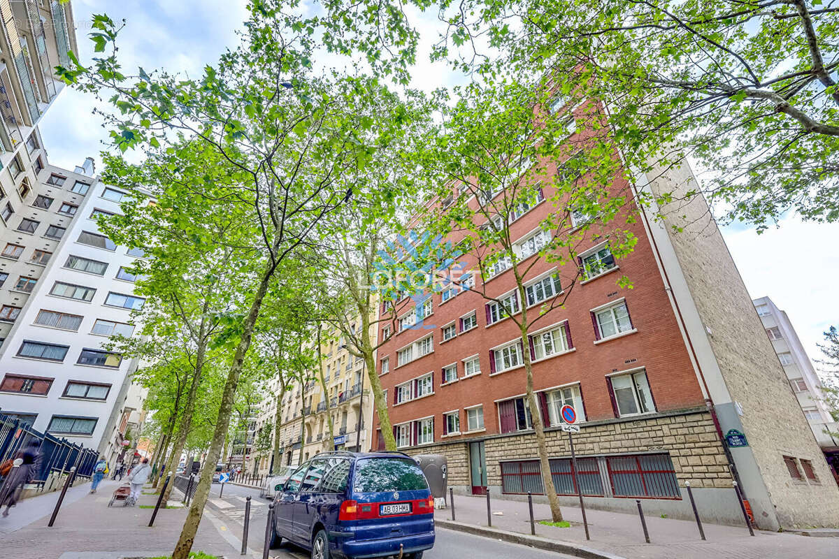 Appartement 3p 61m2 75020 Paris 4eme T3 - photo 7
