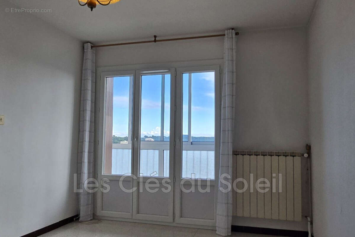 Appartement à LA VALETTE-DU-VAR