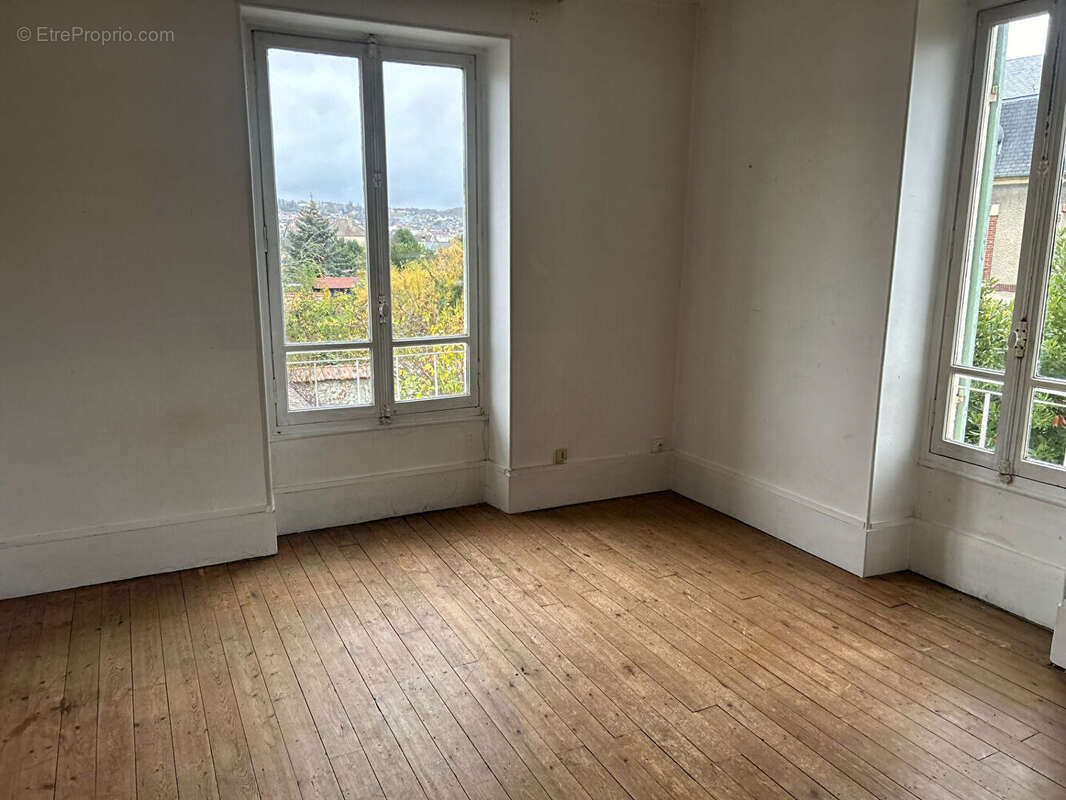 Maison à MANTES-LA-JOLIE