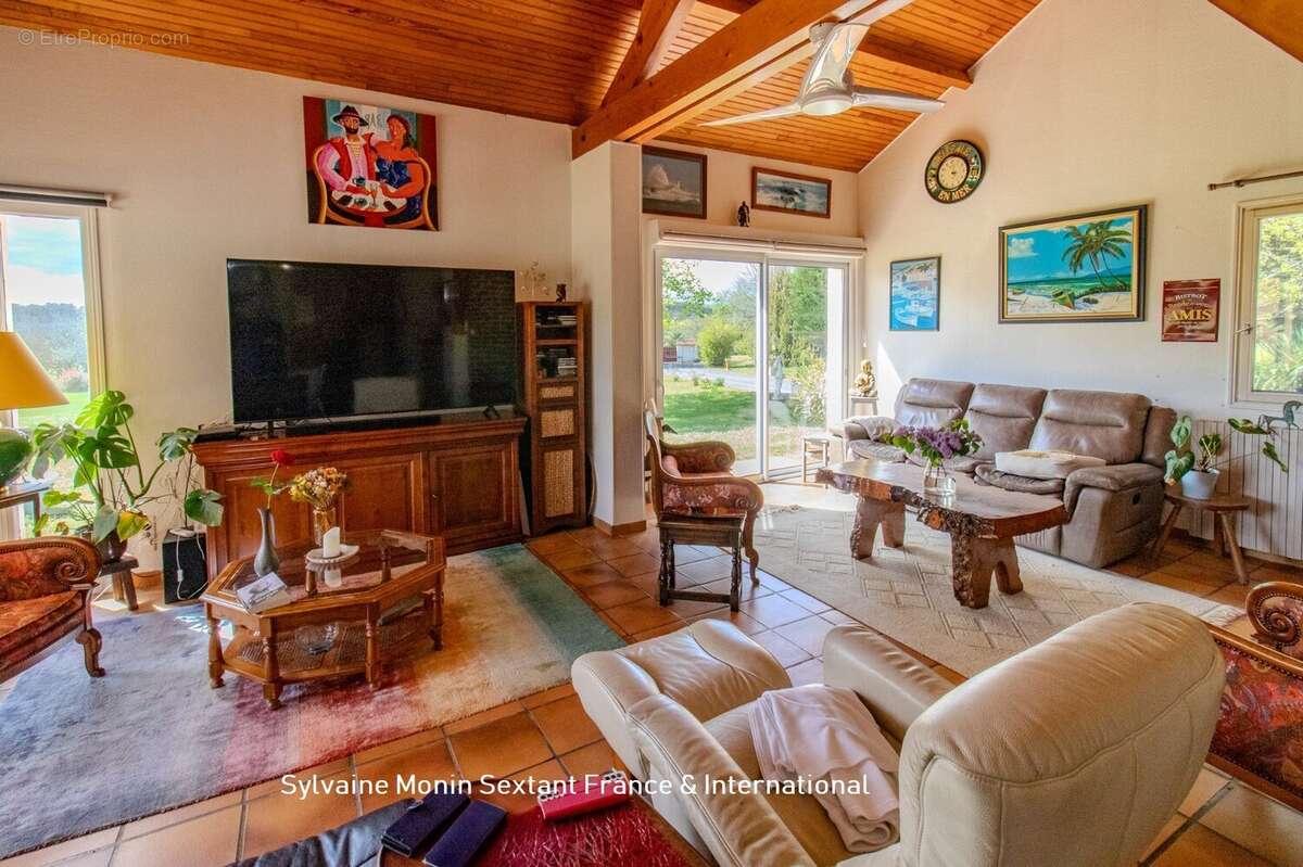 Maison à TOURTOIRAC