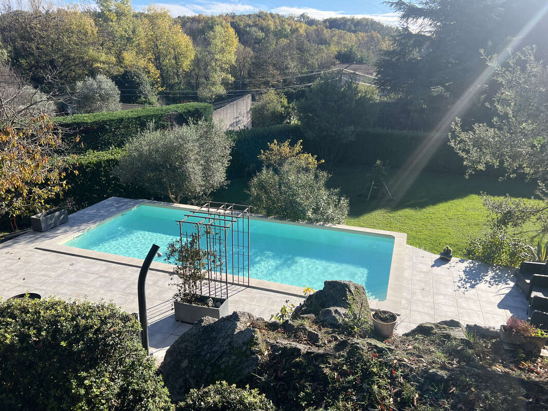 Maison à SAINT-PERAY