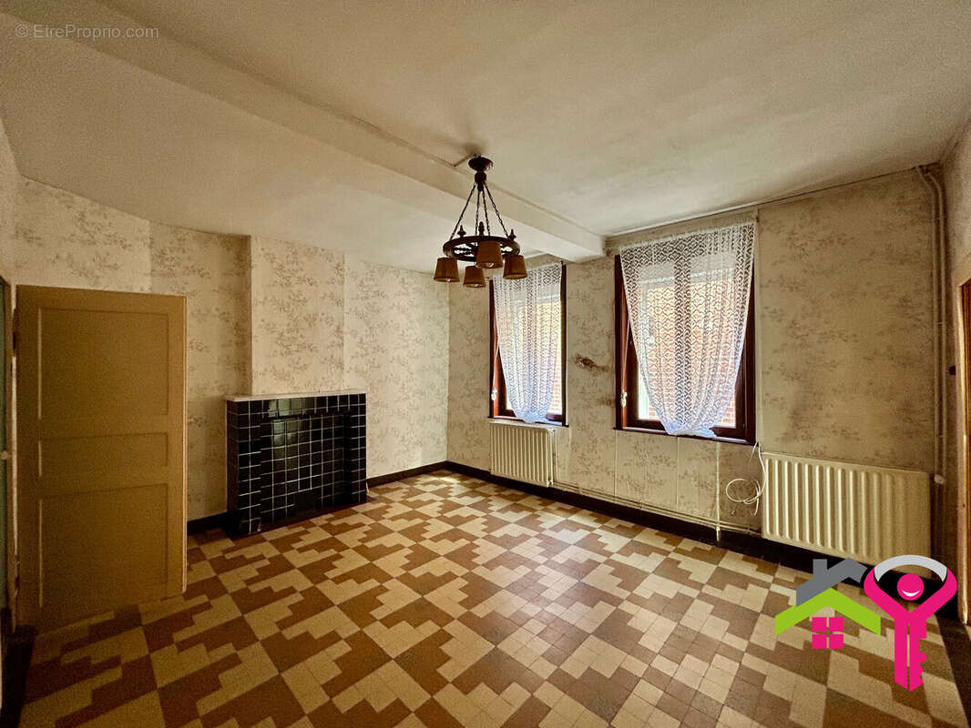 Maison à PREUX-AU-BOIS