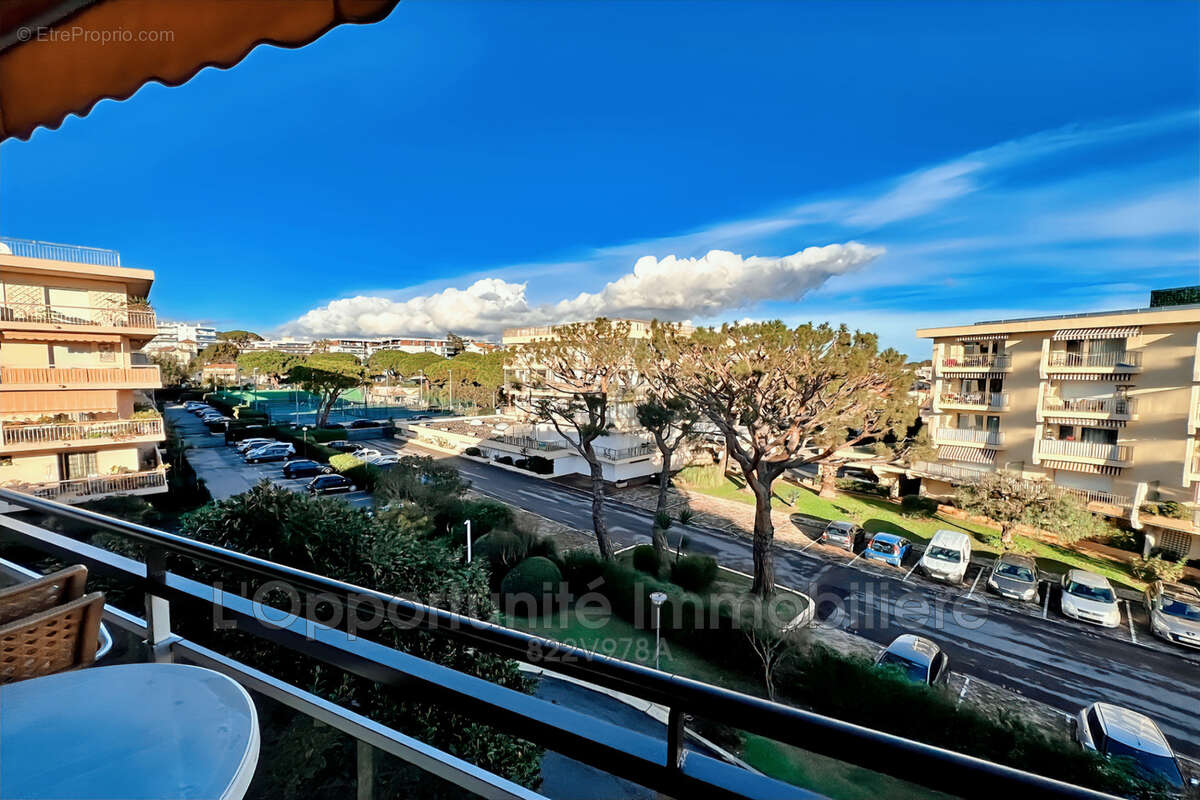 Appartement à SAINT-LAURENT-DU-VAR