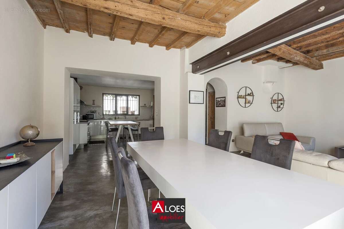 Maison à AIGUES-MORTES