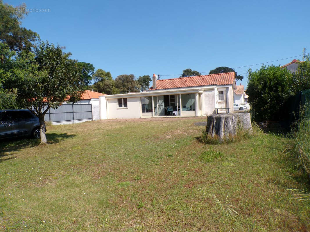 Maison à SAINT-MICHEL-CHEF-CHEF