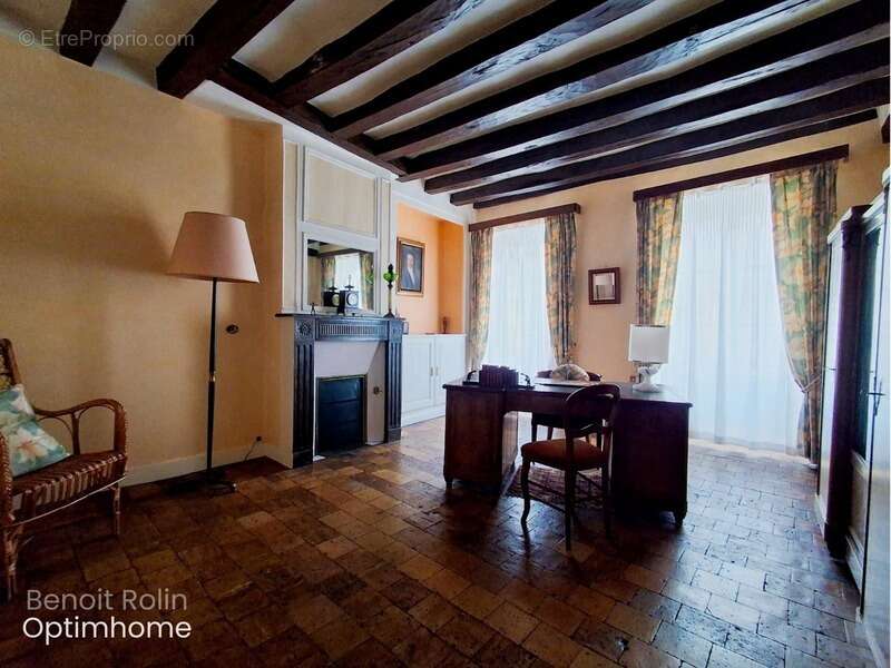 Maison bourgeoise du XIXe siècle au cœur de Saint-Calais - photo 13