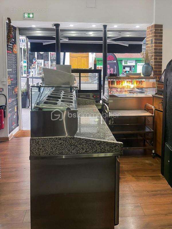 Commerce à PARIS-20E