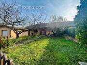 Maison à CRUZILLES-LES-MEPILLAT