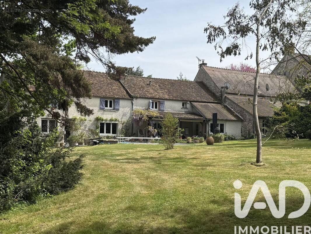 Photo 1 - Maison à BLANDY