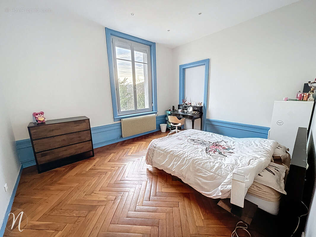Appartement à SAINT-CHAMOND