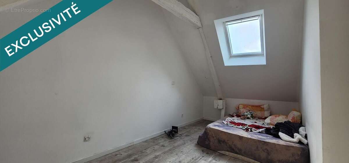 Photo 5 - Appartement à LA CHAPELLE-GLAIN