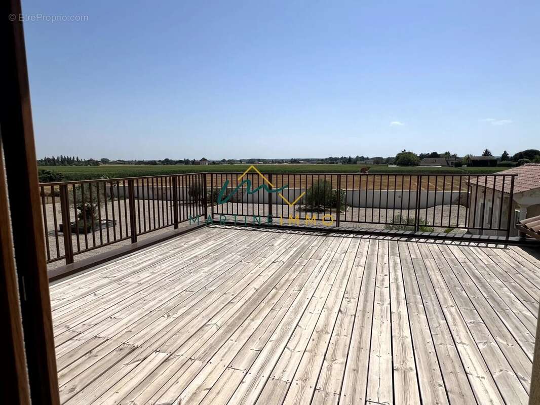 A VENDRE BEAUPUY   Propriété contemporaine de 290 m2 avec de - photo 19