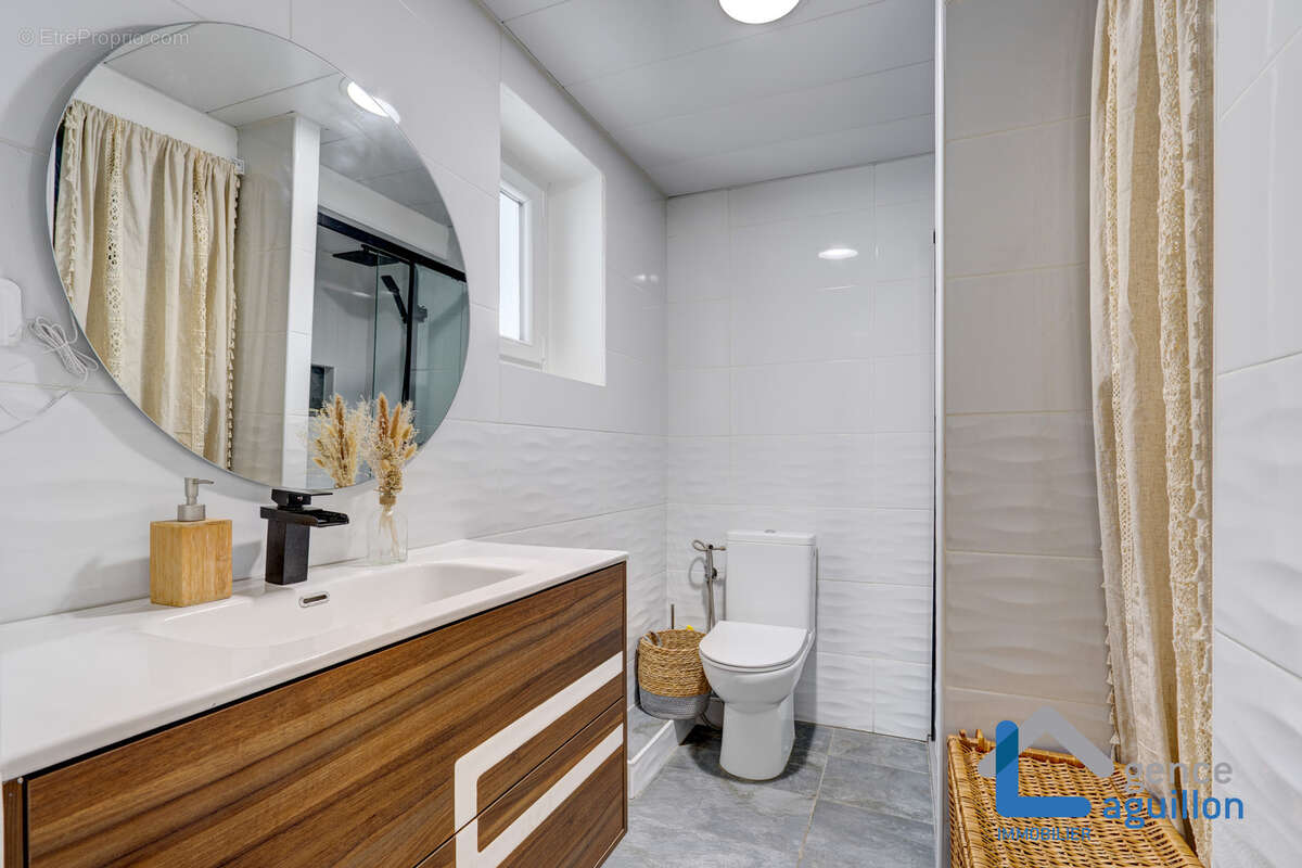 Appartement à URRUGNE