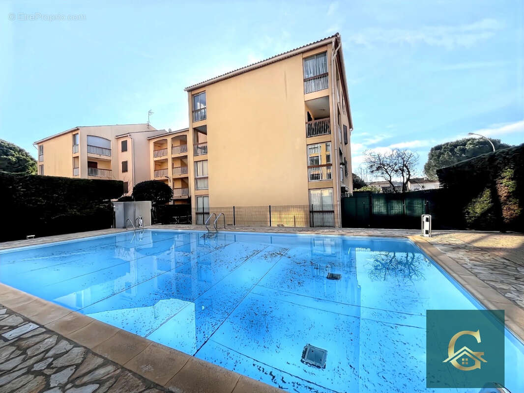 Appartement à SANARY-SUR-MER