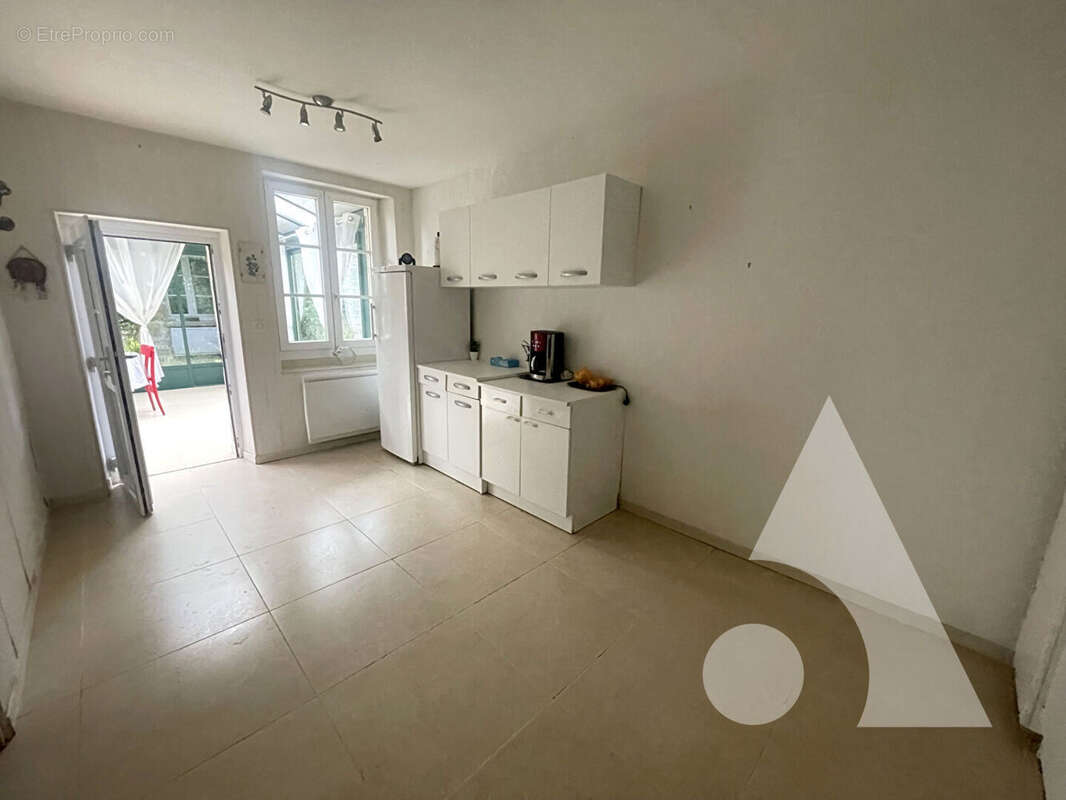 Maison à CREPY-EN-VALOIS