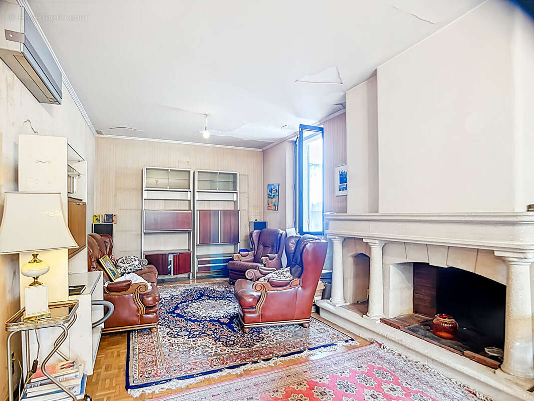 Maison à MARSEILLE-9E