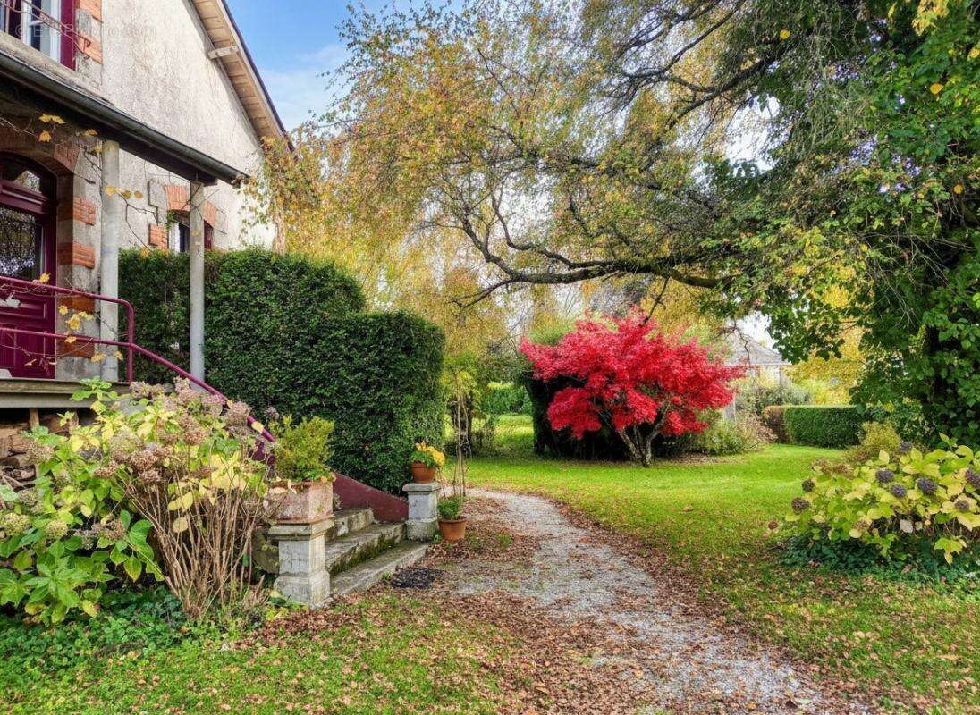 Maison à SAINT-PRIVAT