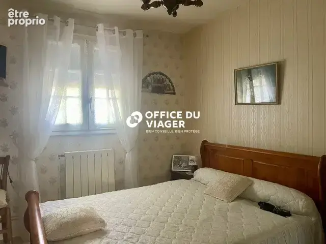 Maison - 5 pièces -  106 m² - photo 8