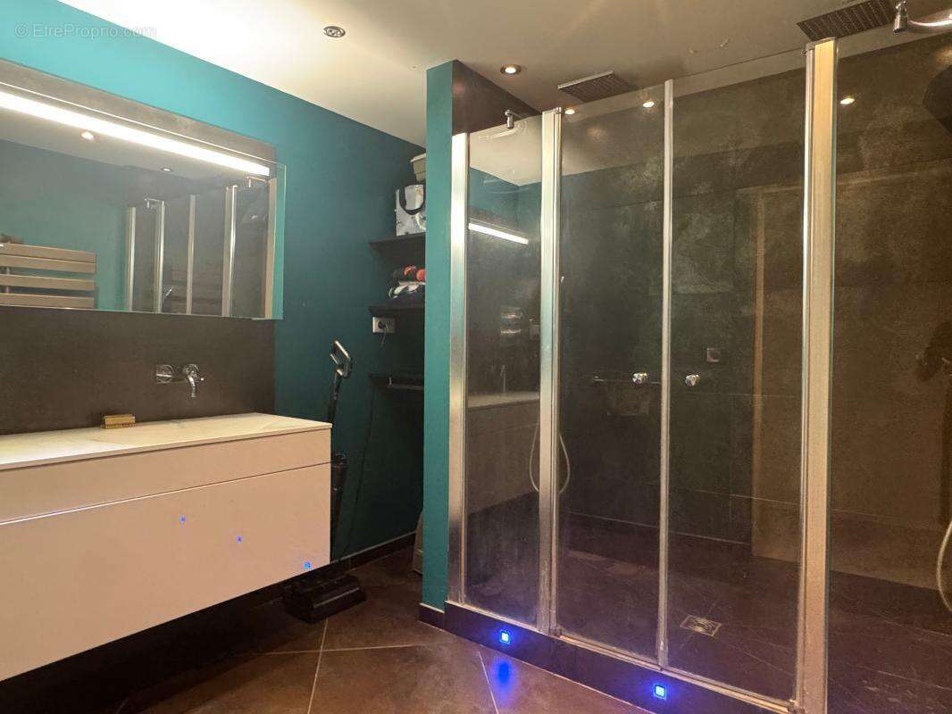 Appartement chaleureux de 90m² au coeur du village - photo 9