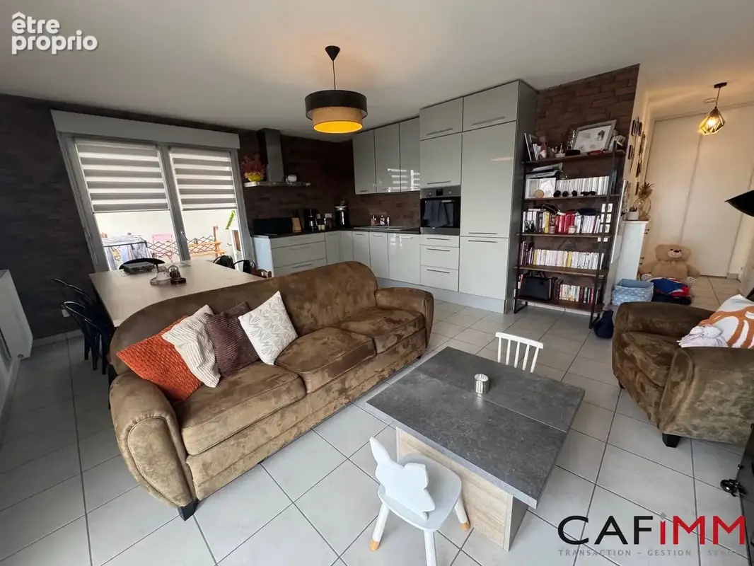 Appartement 64 m² à Meyzieu  - photo 6