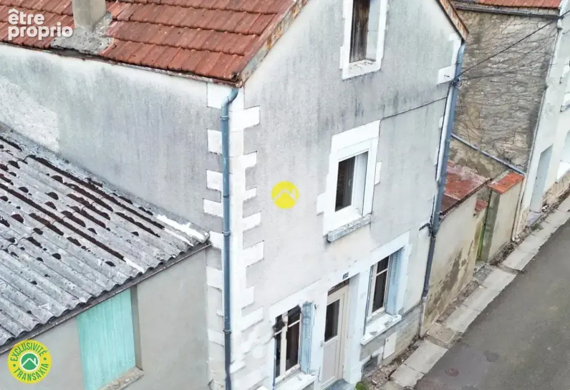 Maison à RAVIERES