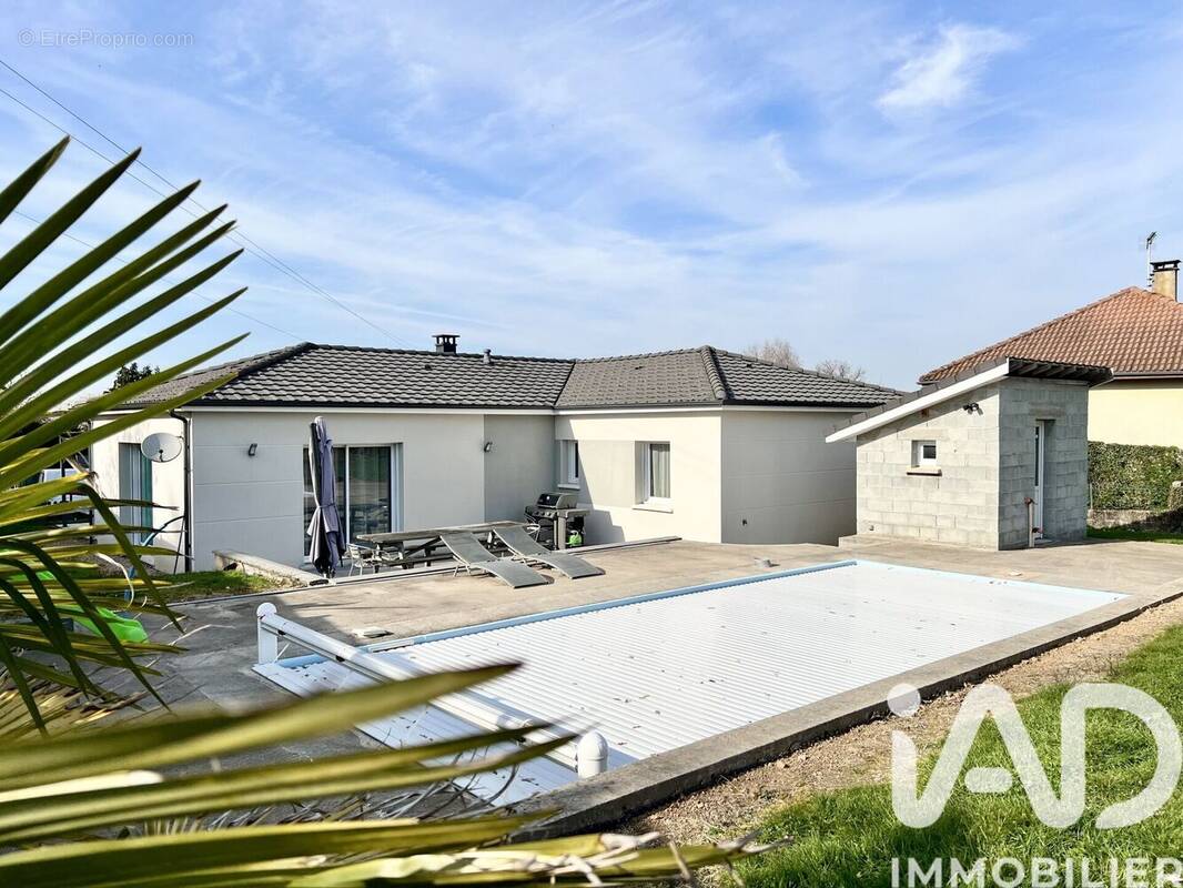 Photo 1 - Maison à BOSMIE-L'AIGUILLE