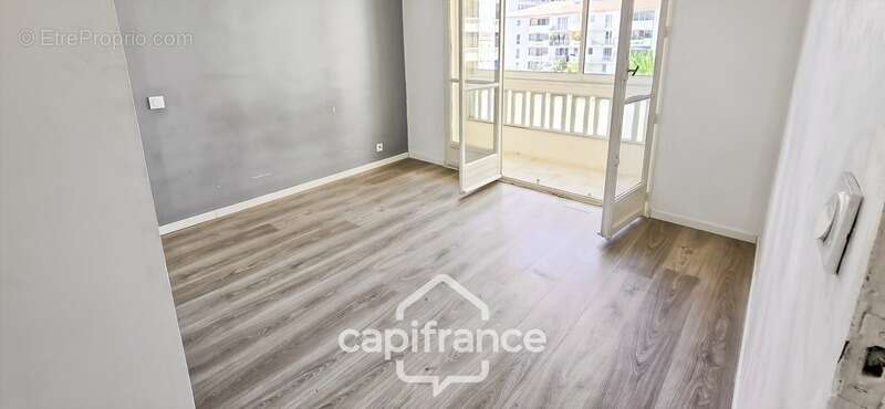 Appartement à vendre 3 pièces TOULON Ouest Pont de Bois(83) - photo 5