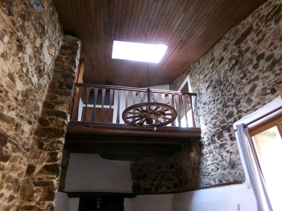 Maison à CAZEDARNES